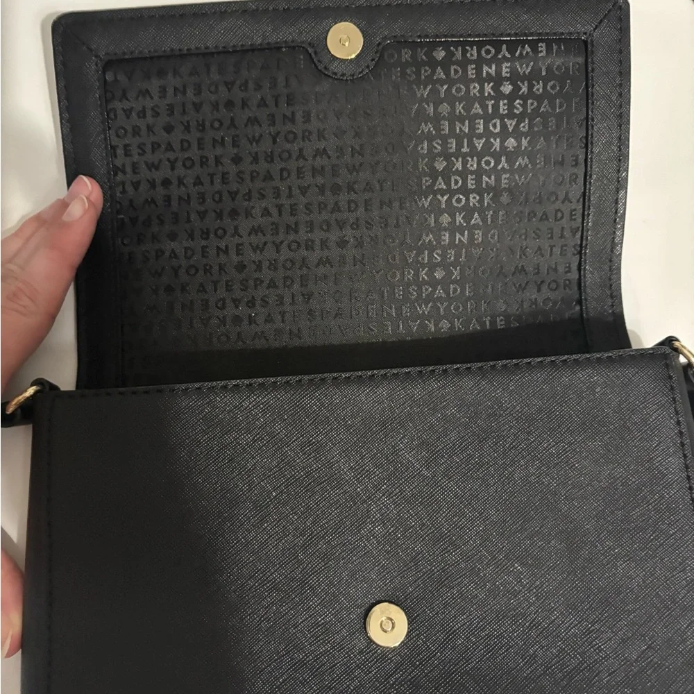 Kate Spade Black Crossbody Bag in Excellent Condition - Picture 4 of 5